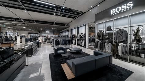 Information on Hugo Boss Outlet in Portsmouth, Hampshire .